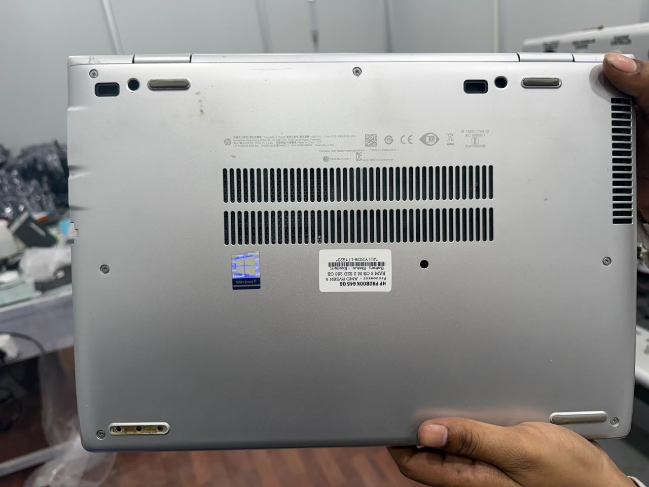 HP 645 G4 AMD RYZEN 5 8GB 256GB 14.1 inch non touch (with adapter) - Image 3